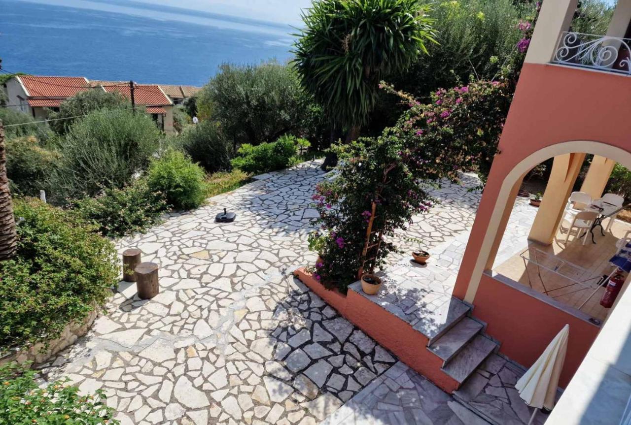 Atisis * Benitses (Corfu)