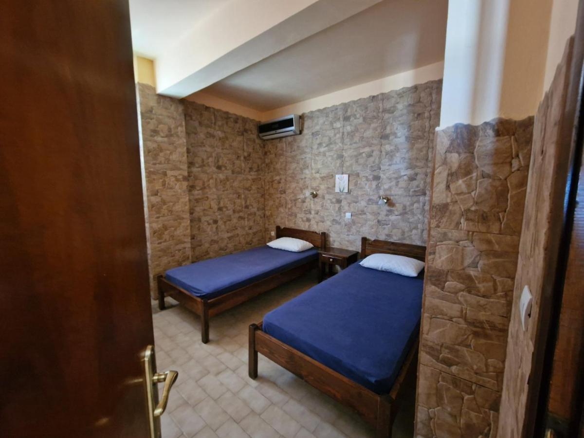 Atisis Apartment
