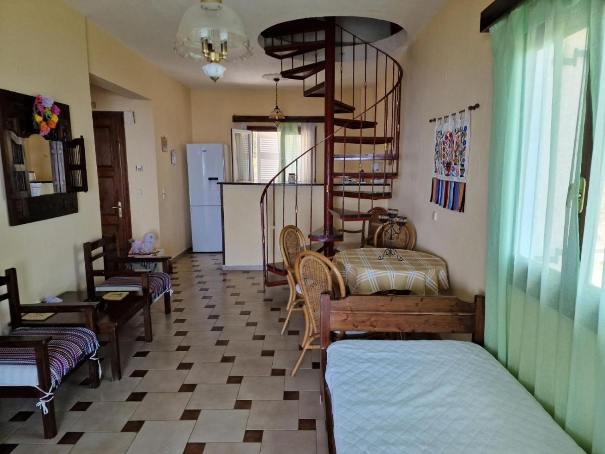 Atisis Apartment
