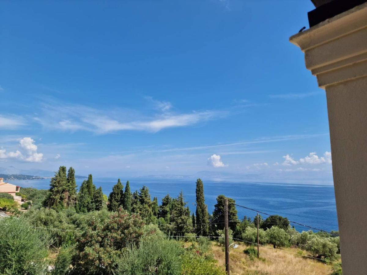 Atisis Benitses (Corfu)