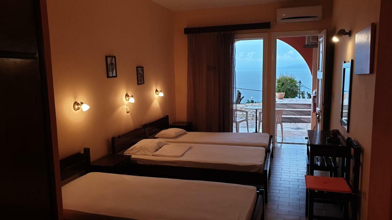 Atisis Apartment *